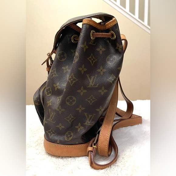 Leather Backpack - Picture 5 of 9